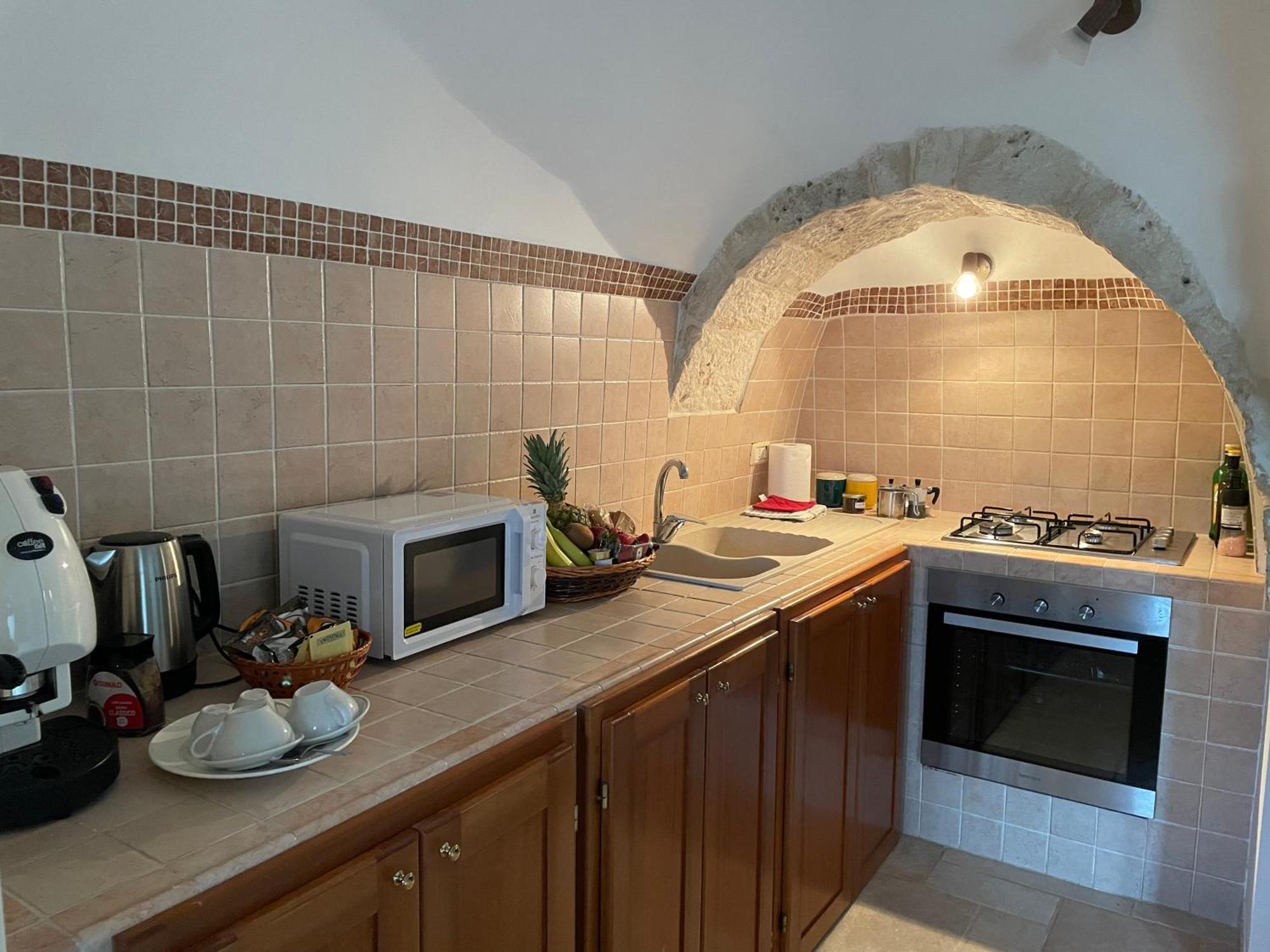 Trulli Del Sole Villa มาร์ตินาฟรังกา ภายนอก รูปภาพ
